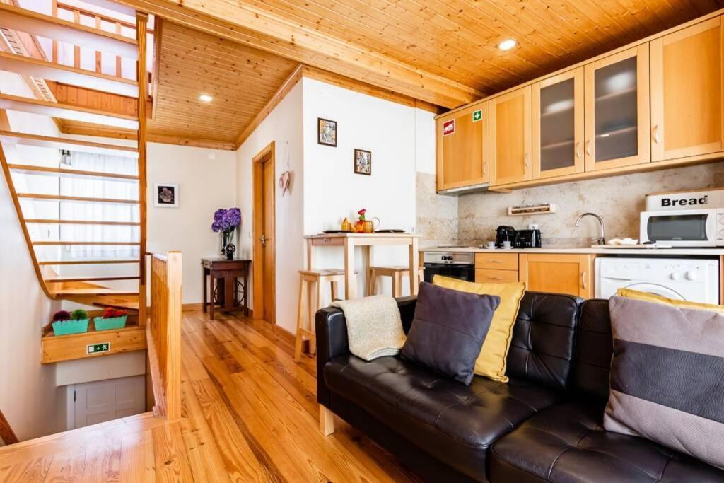 Inloveapartments - Duplex At Alfama * Lisbona